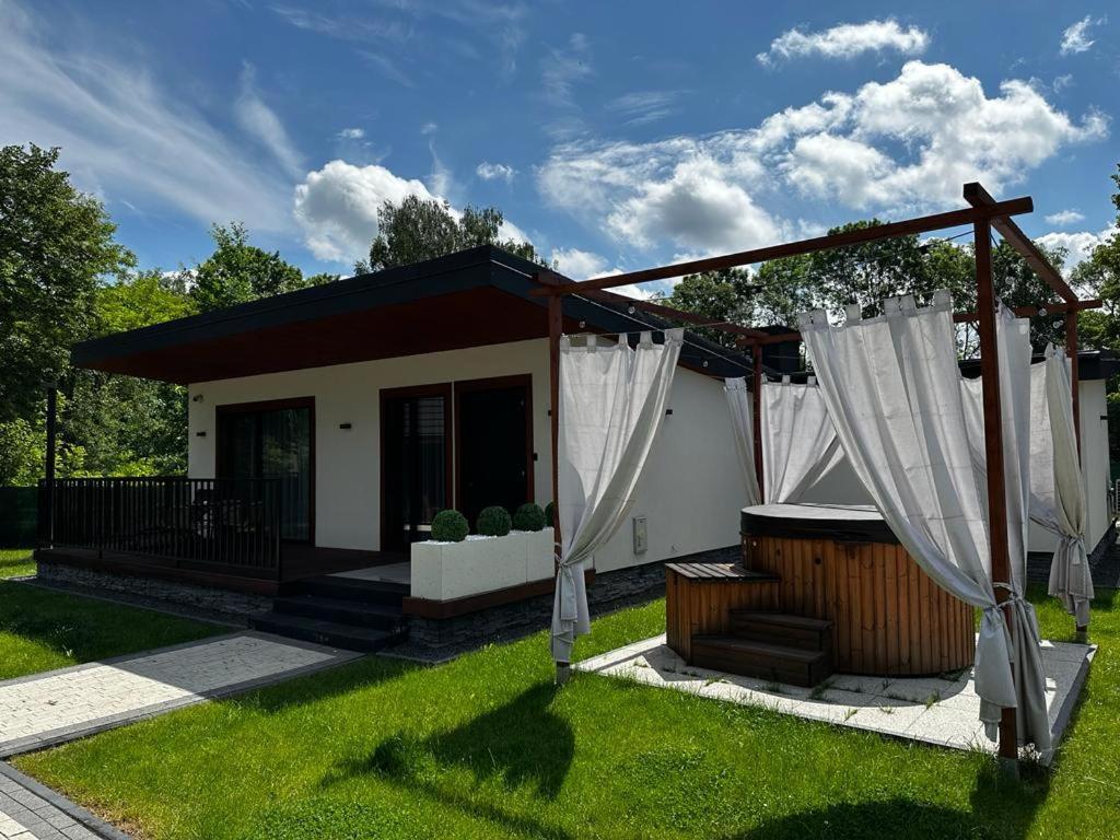 Wrzos Resort & Wellness **** Domki Caloroczne Венґерська Ґурка Екстер'єр фото